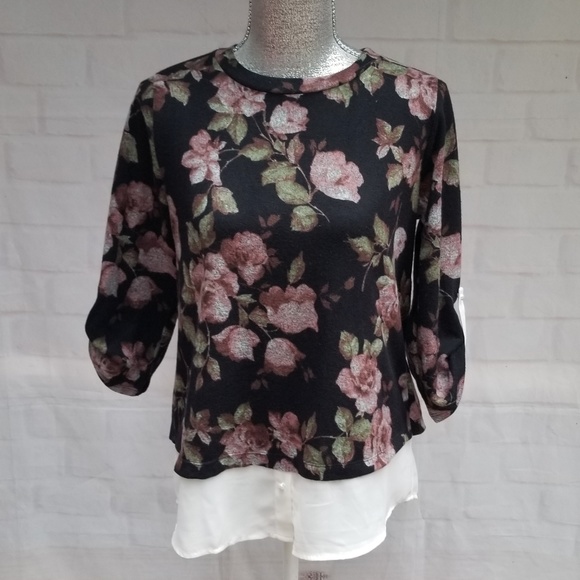 Faith and Joy Tops - 💕💕 Faith and Joy Rose Print Layered Blouse
